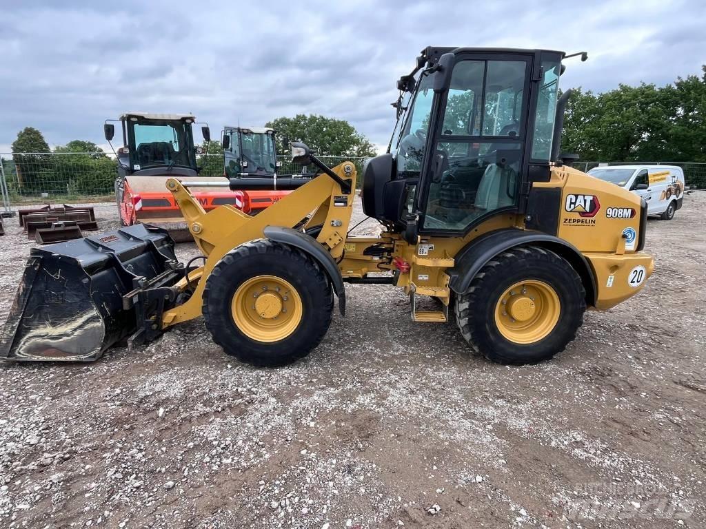 CAT 908M Utovarivači na točkove