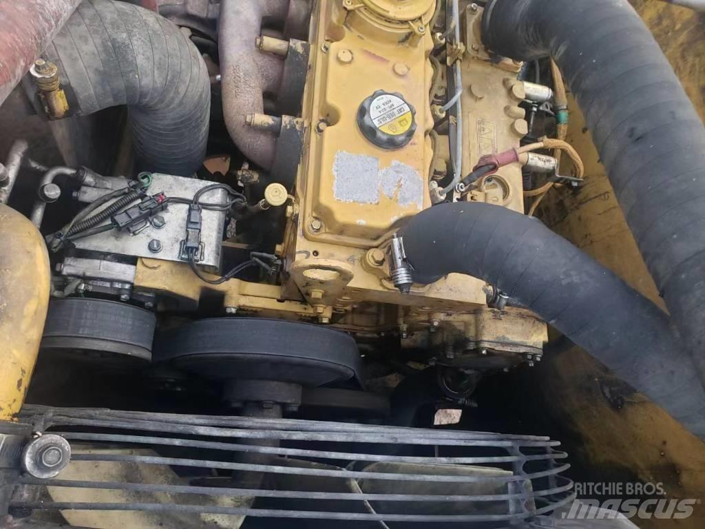 CAT 320 D Bageri guseničari