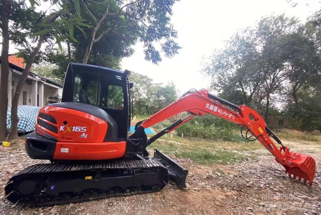 Kubota 165 Bageri guseničari