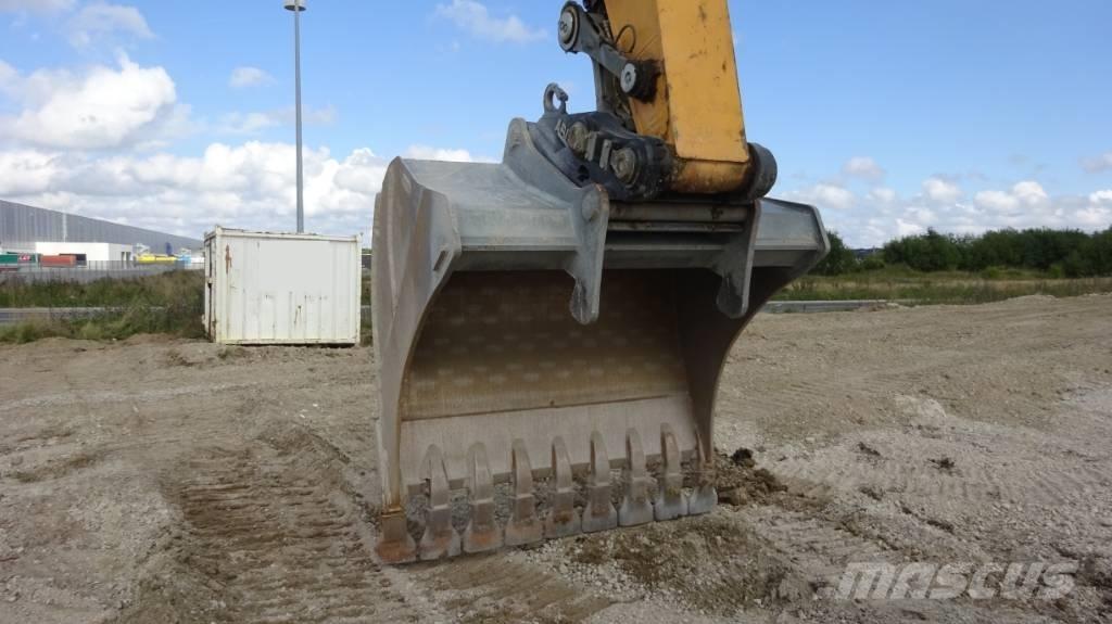 Liebherr R945 3d GPS Bageri guseničari
