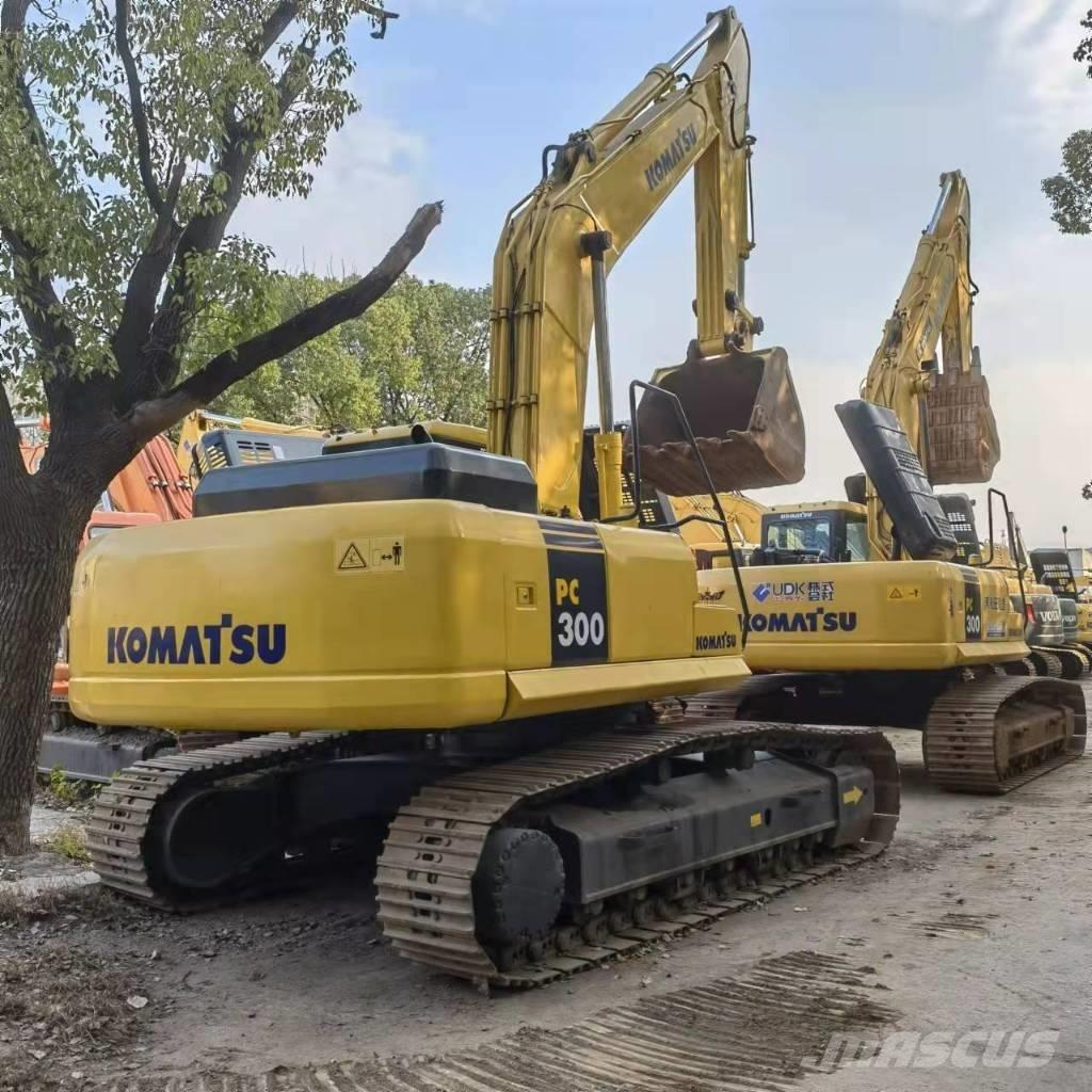 Komatsu PC 300 Bageri guseničari