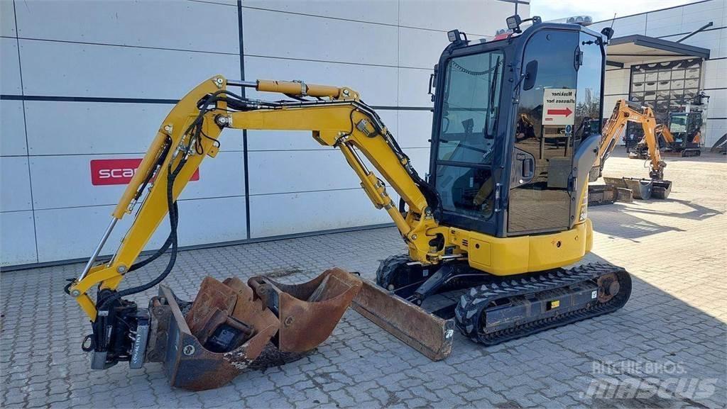 Komatsu PC24MR-5 Bageri točkaši