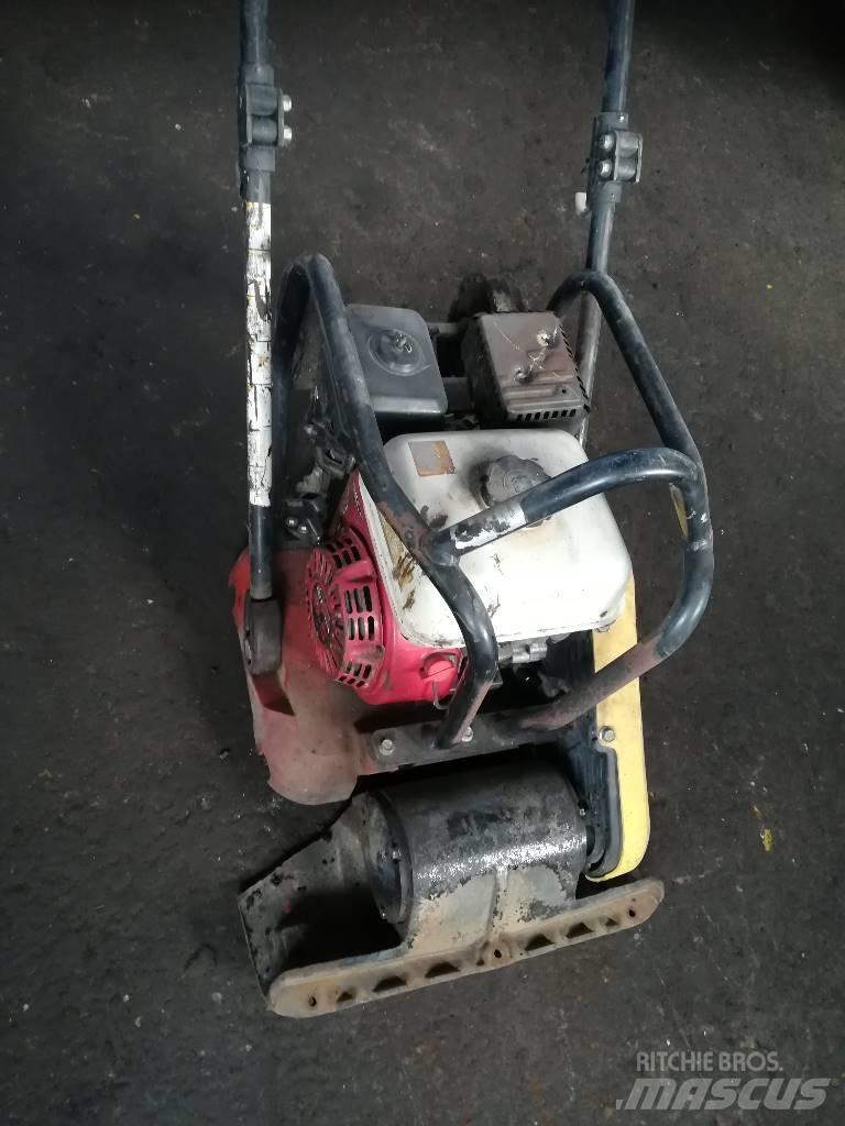  DESKA  VIBRAČNÍ  LF  75 Vibro nabijači