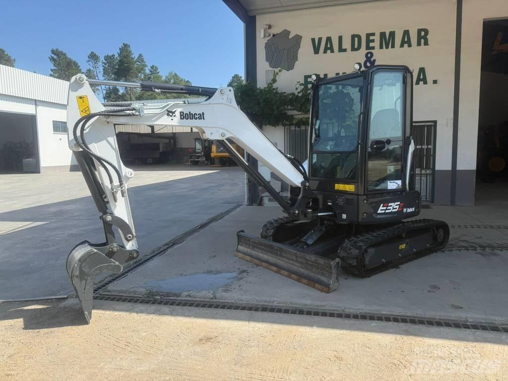 Bobcat E 35, 549h Mini bageri < 7t