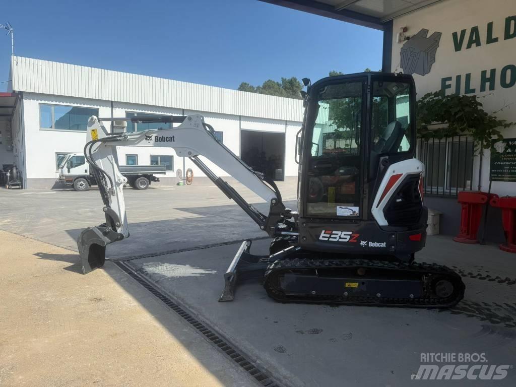 Bobcat E 35, 549h Mini bageri < 7t
