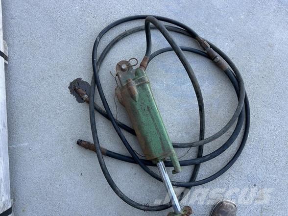 John Deere  Ostalo za građevinarstvo