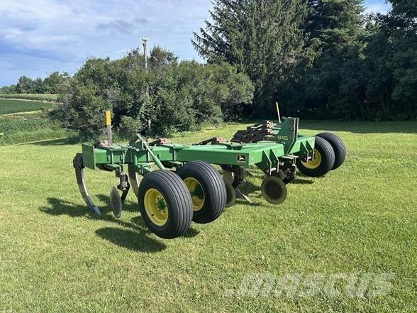 John Deere 915 Ostale mašine i priključci za obradu tla