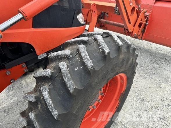 Kubota M110X Traktori