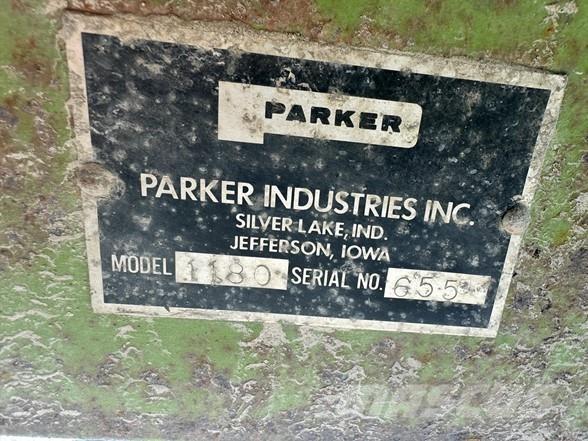 Parker 1180 Prikolice za zrno