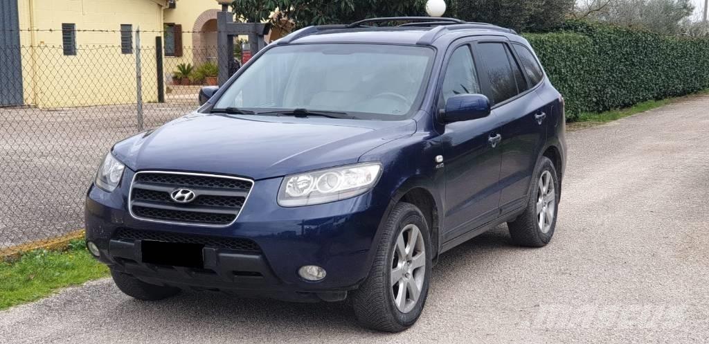 Hyundai SANTA FE Automobili