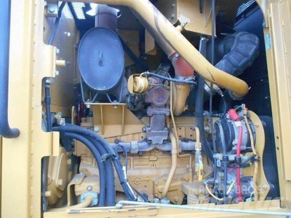 CAT 140M Grejderi