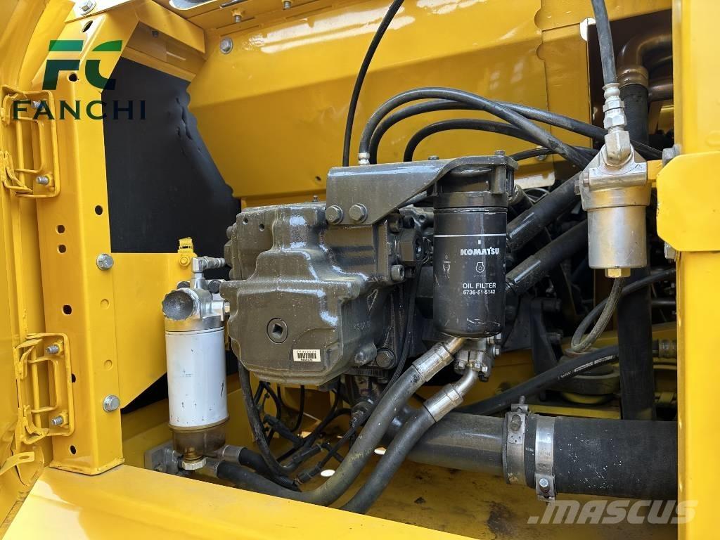 Komatsu PC 200 Bageri guseničari