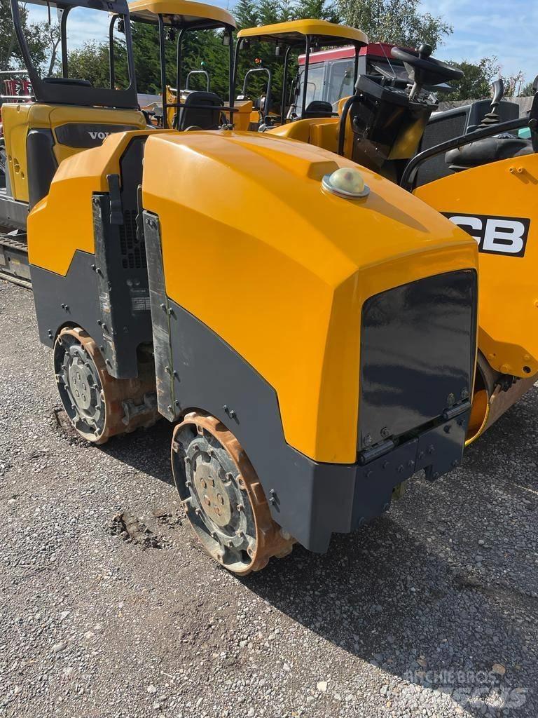 Ammann ARR 1575 Nabijači zemlje