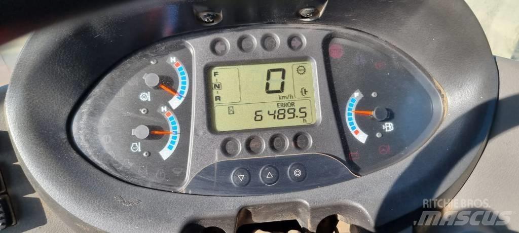 Hitachi ZW 220 Utovarivači na točkove