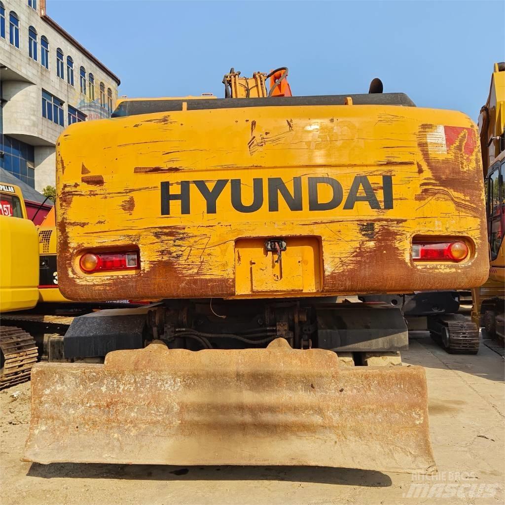 Hyundai R210W-7 Bageri točkaši