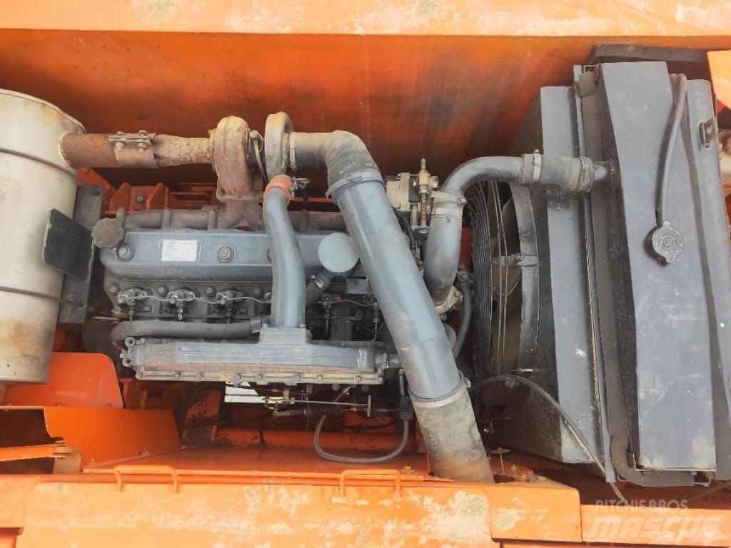 Doosan DH220LC-7 Bageri guseničari