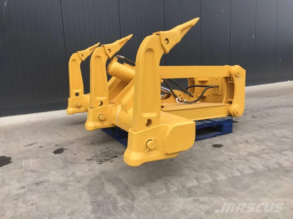 Komatsu D71 Kultivatori za građevinarstvo