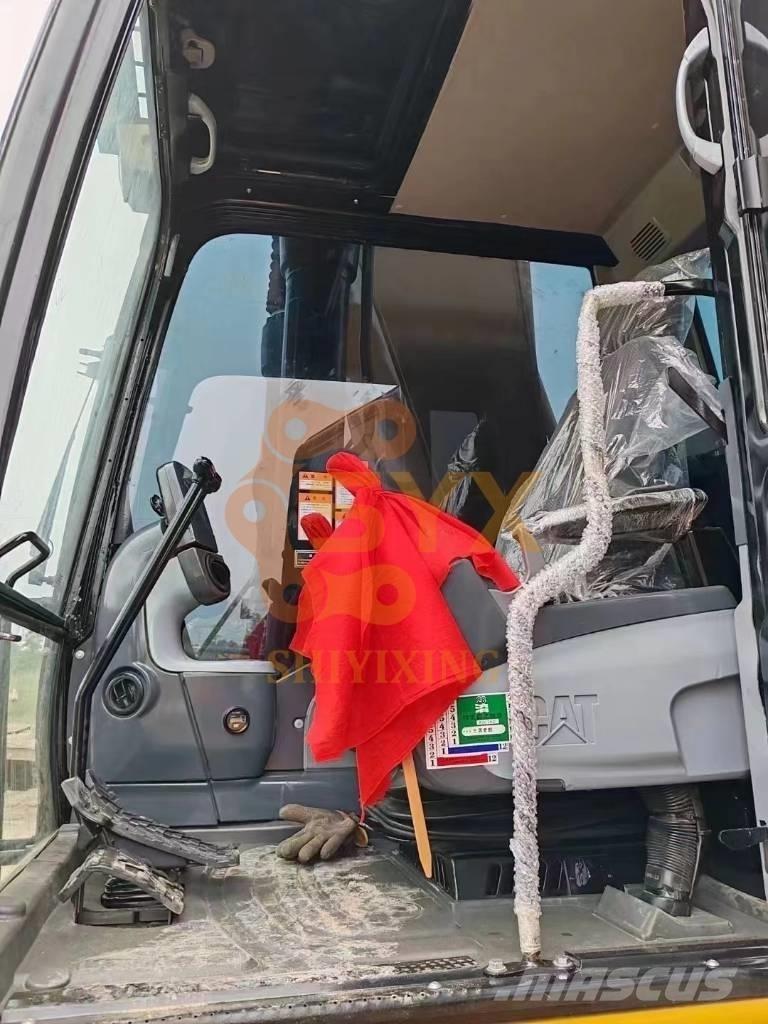 CAT 330 D Bageri guseničari