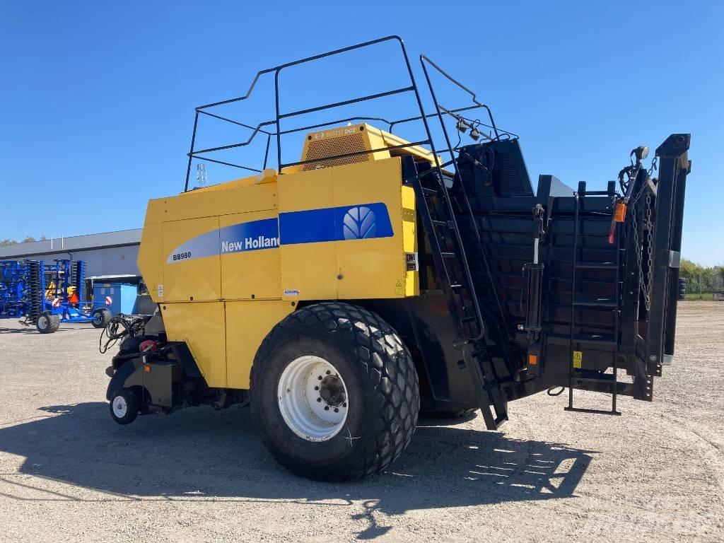 New Holland BB 980 Prese/balirke za četvrtaste bale