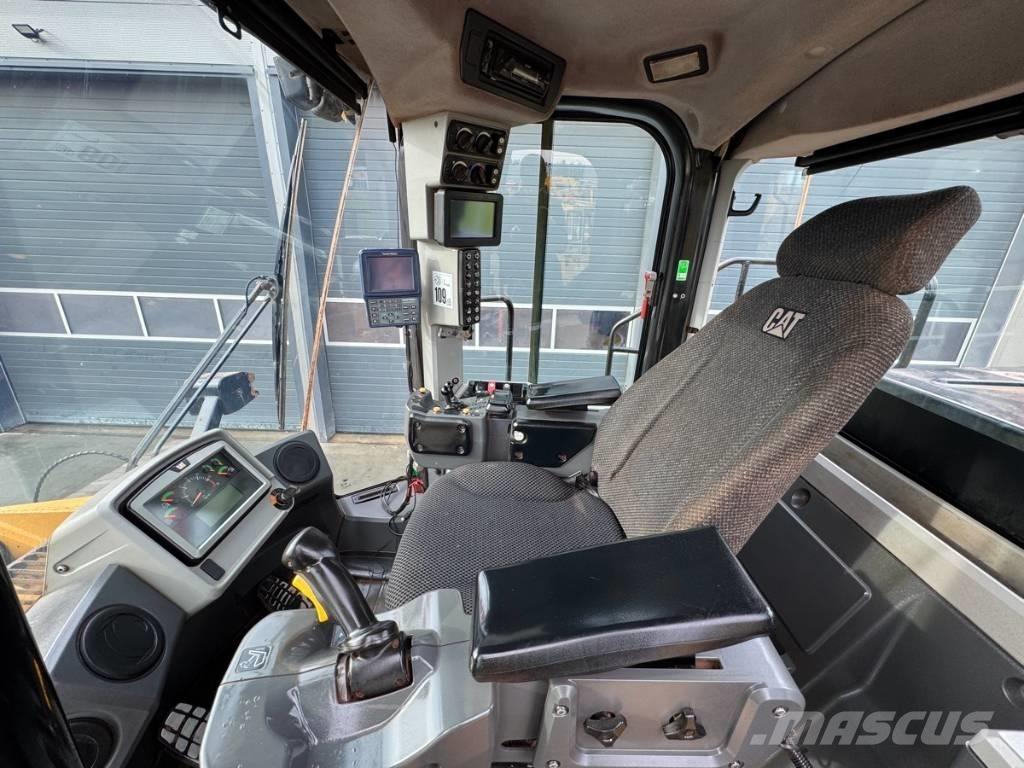 CAT 980M Utovarivači na točkove