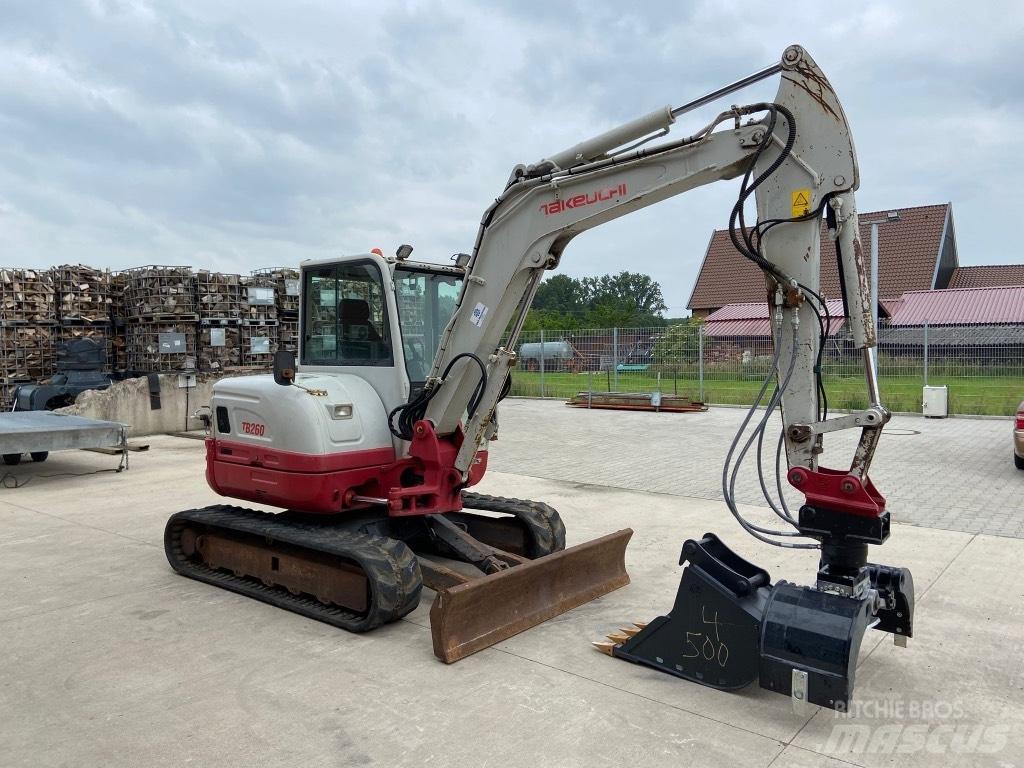 Takeuchi TB 260 Mini bageri < 7t
