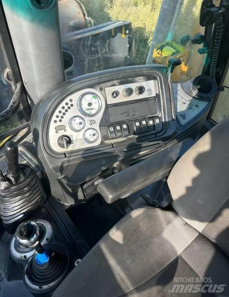 JCB 3 CX Rovokopači