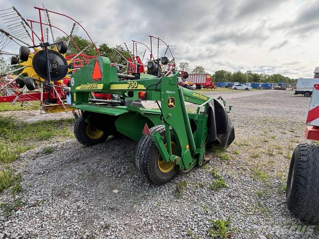 John Deere 730 Uređaji za kosačice