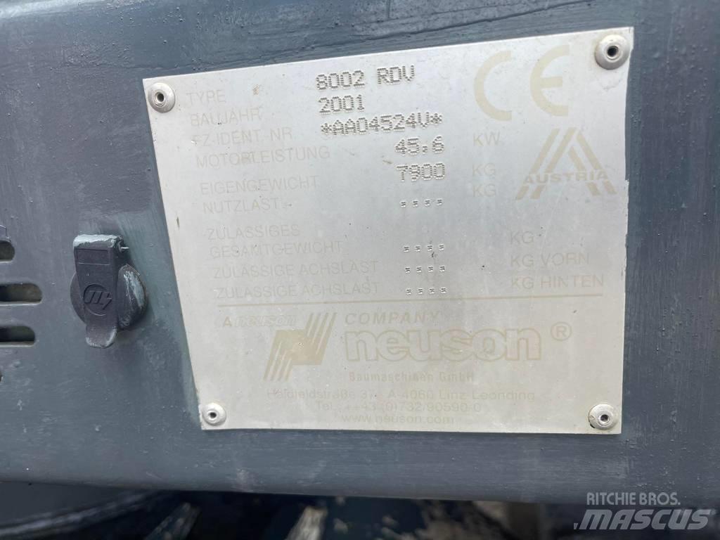 Neuson 8002 RDU Bageri guseničari