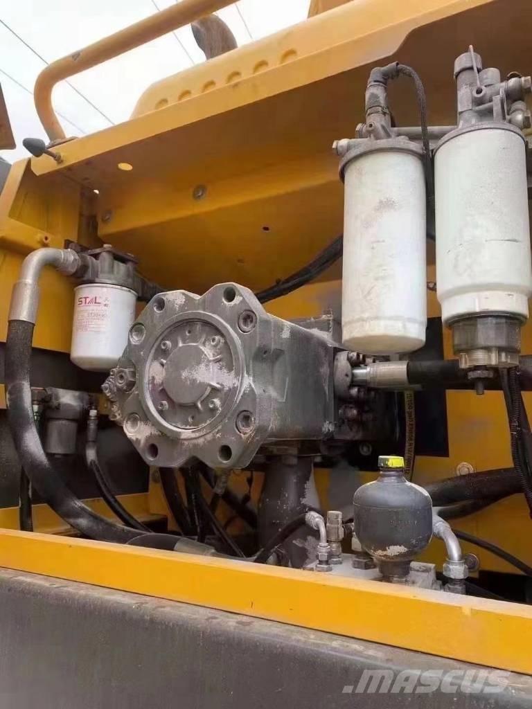 Volvo EC 360 Bageri guseničari