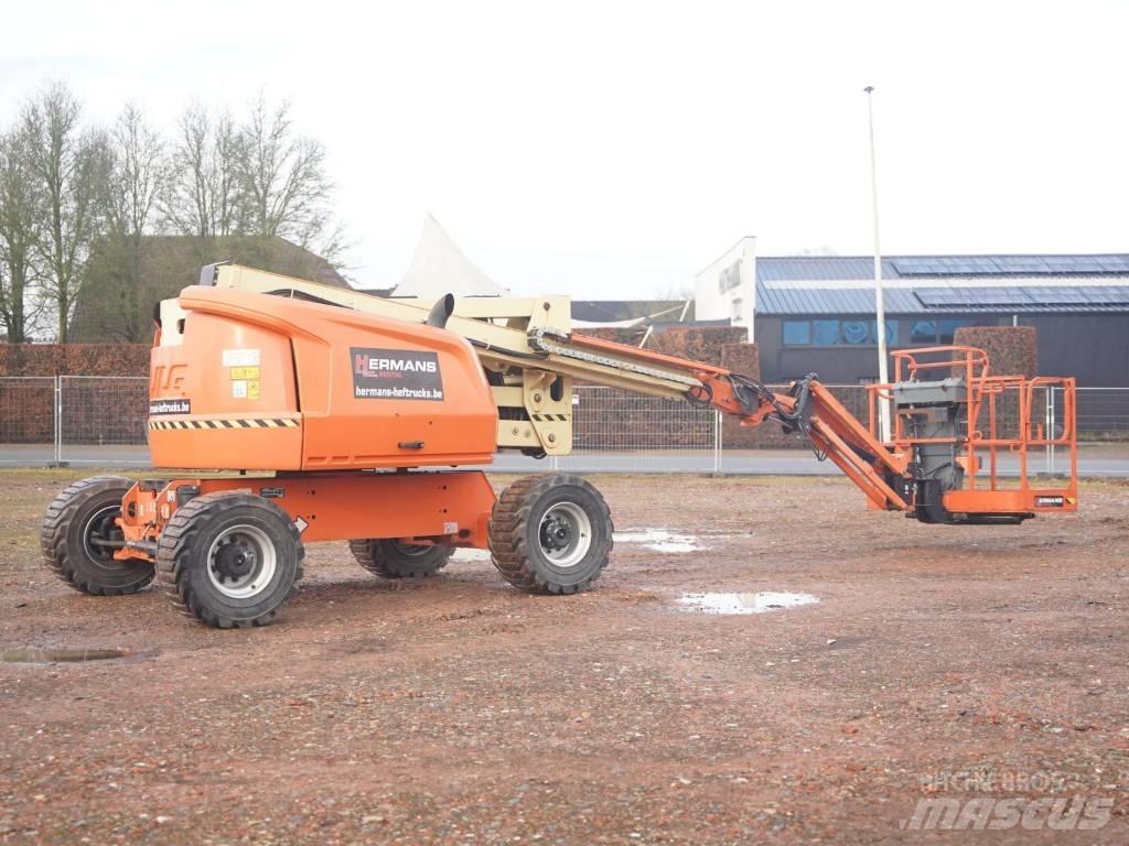 JLG 520 AJ Zglobne podizne platforme