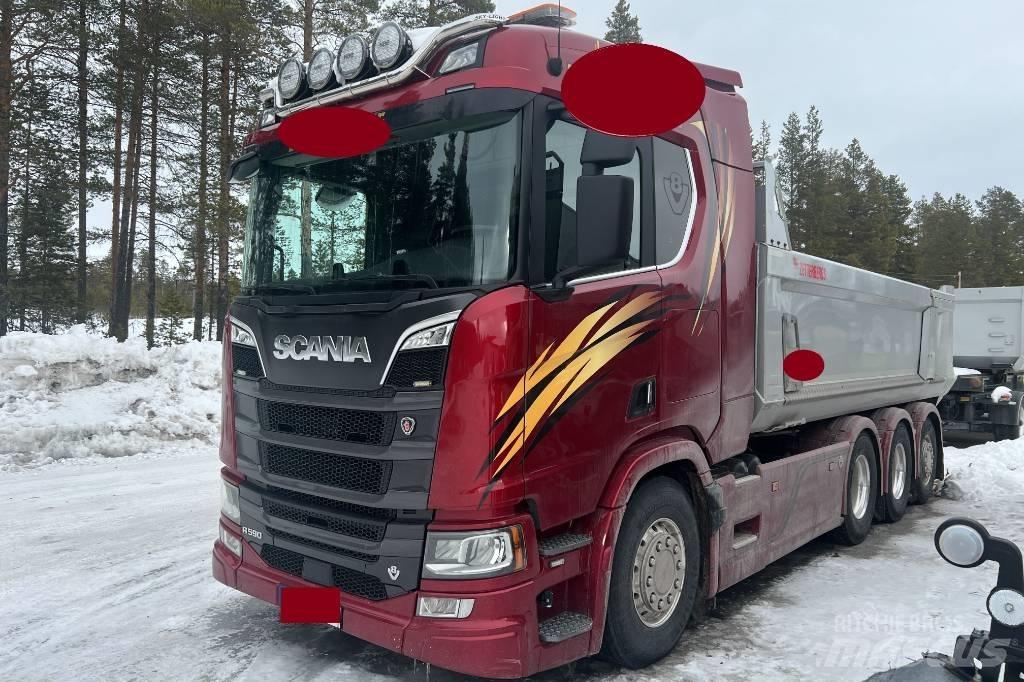 Scania R 590 Kiperi kamioni