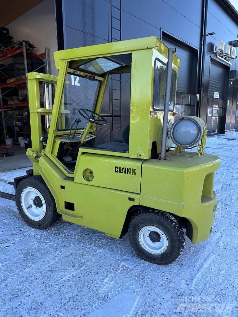 Clark C500Y-55 Plinski viljuškari