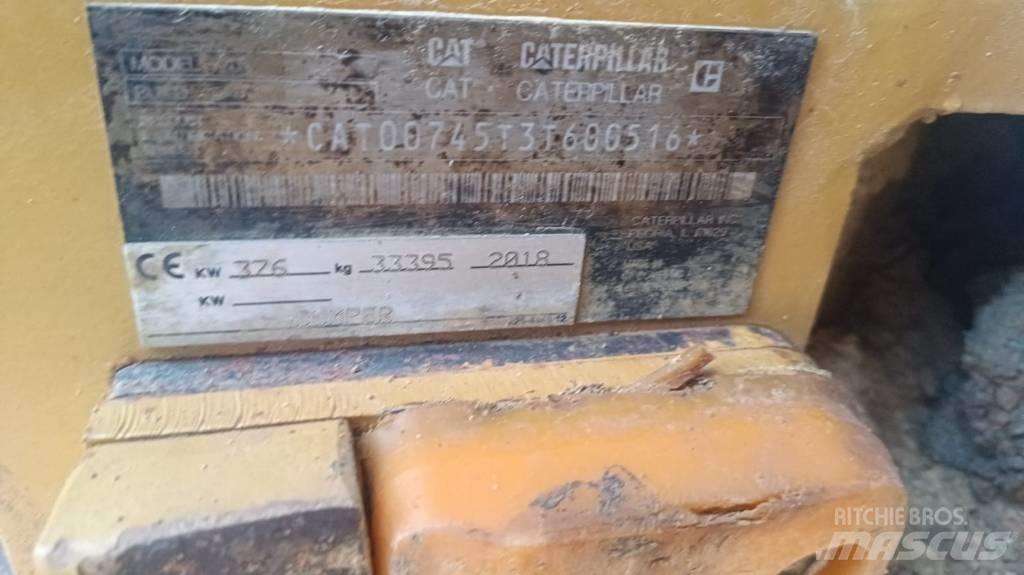 CAT 745 Zglobni damperi