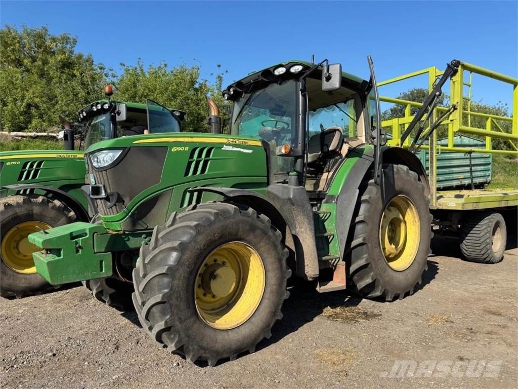 John Deere 6190 R Traktori