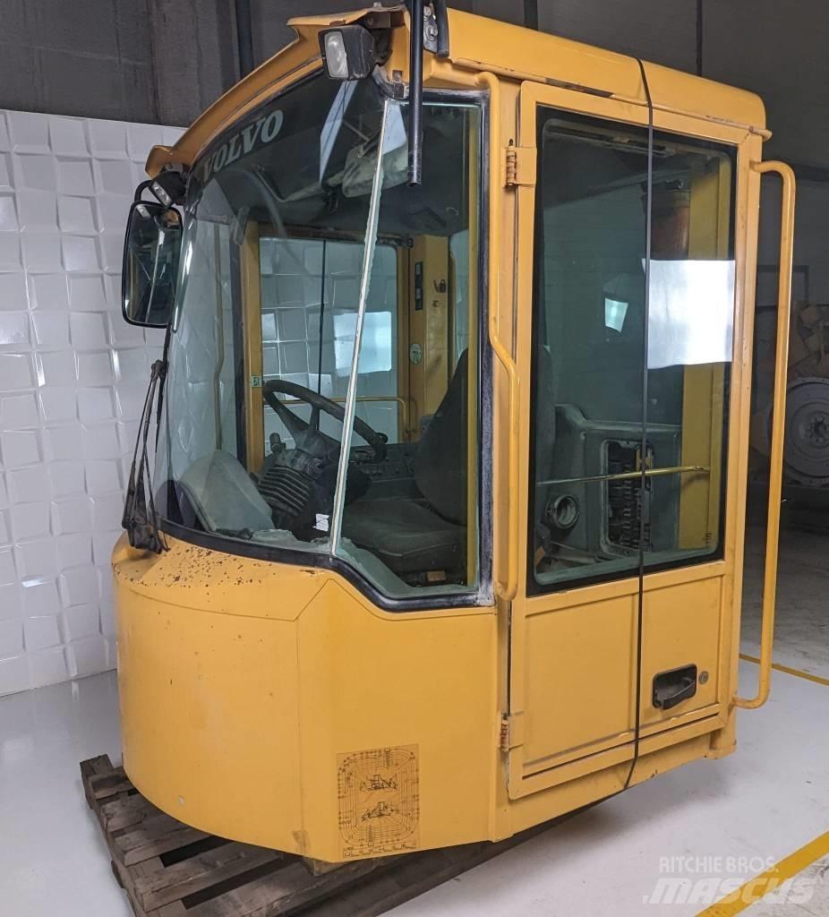 Volvo L 180 E Cab Kabine i unutrašnjost