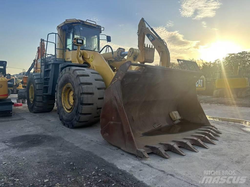 Komatsu WA 600 Utovarivači na točkove