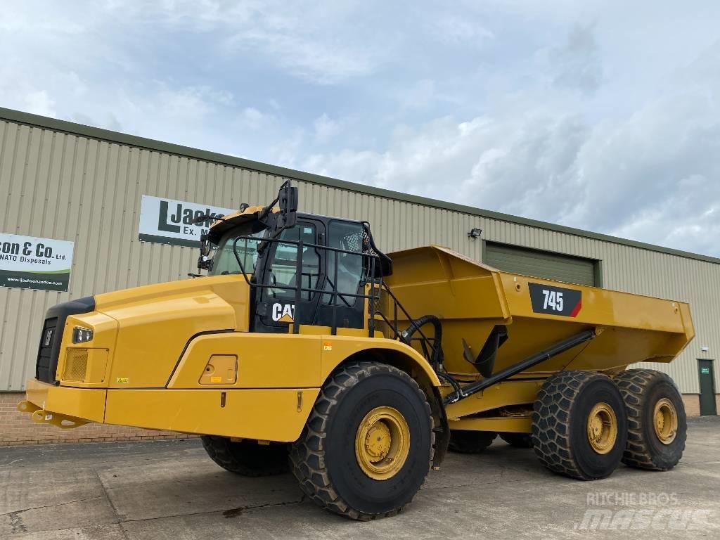 CAT 745 C Zglobni damperi