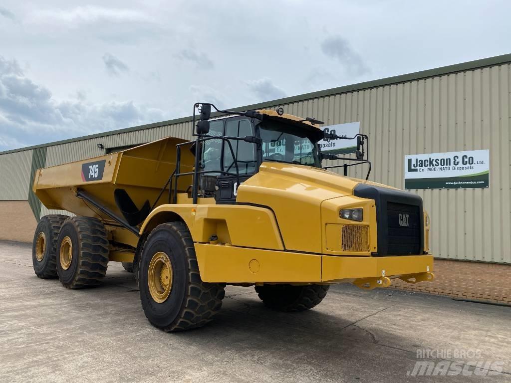 CAT 745 C Zglobni damperi