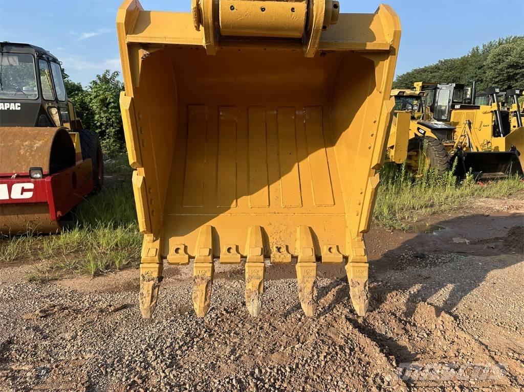 CAT 330 D Bageri guseničari