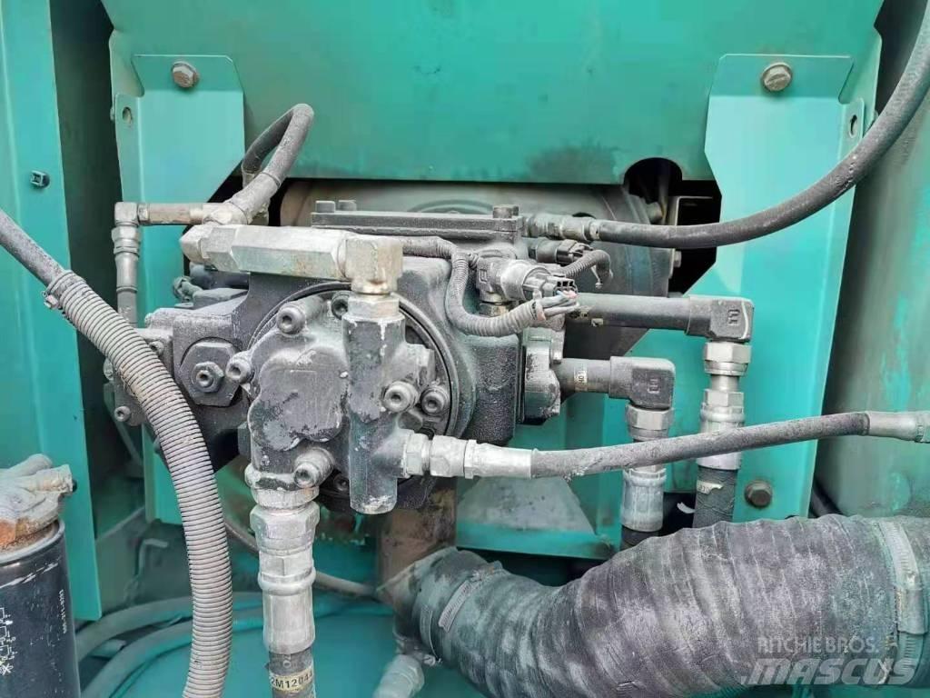 Kobelco SK 140 Bageri guseničari