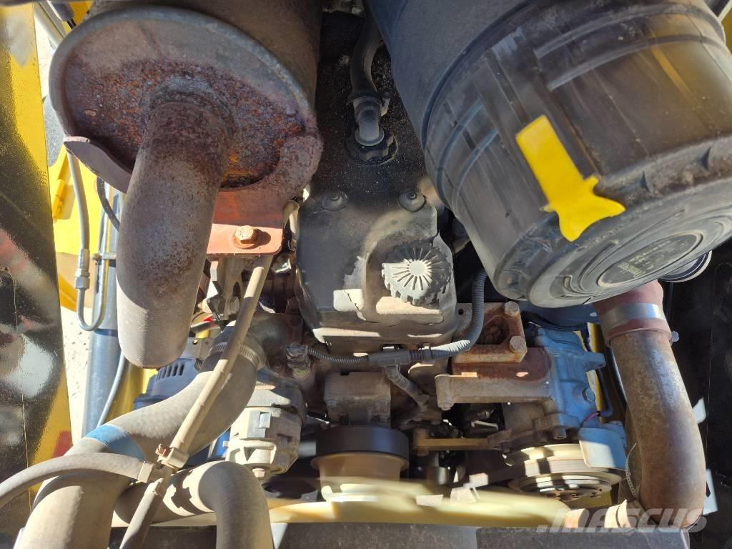 New Holland B 95 B Rovokopači