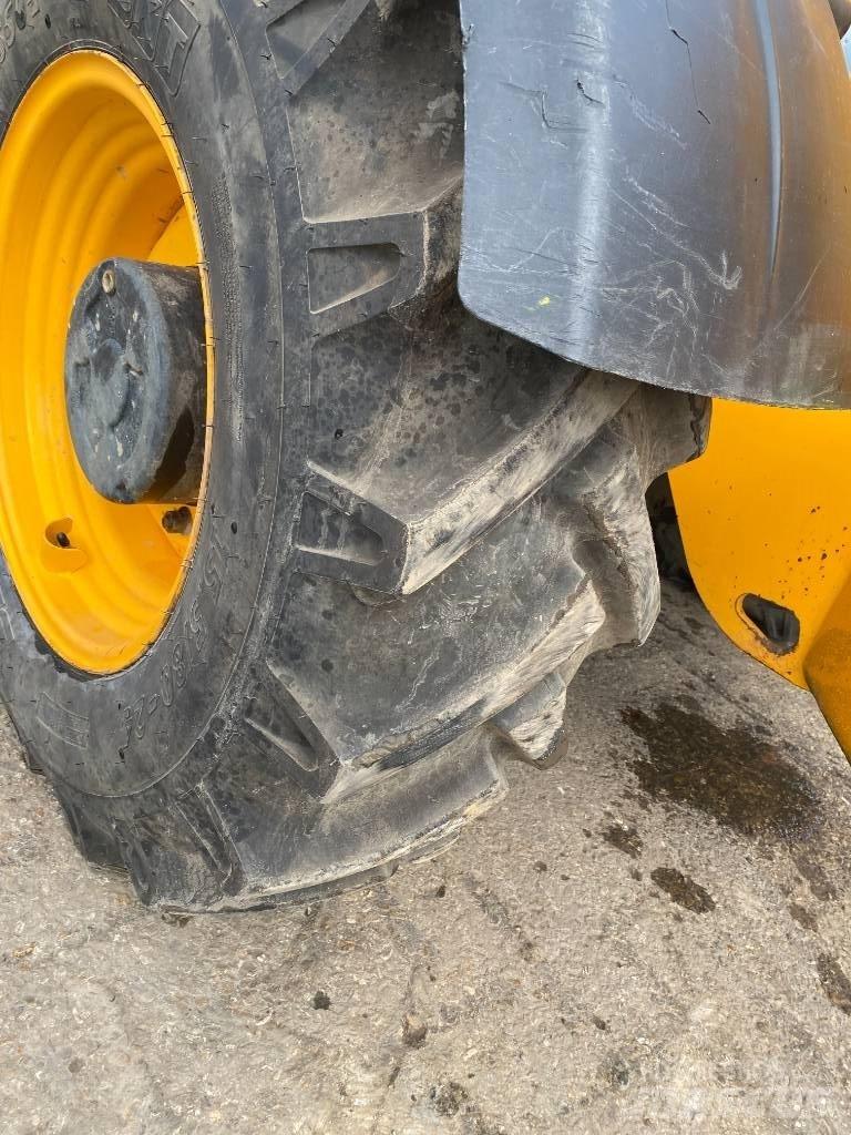 JCB 535-140 Teleskopski viljuškari