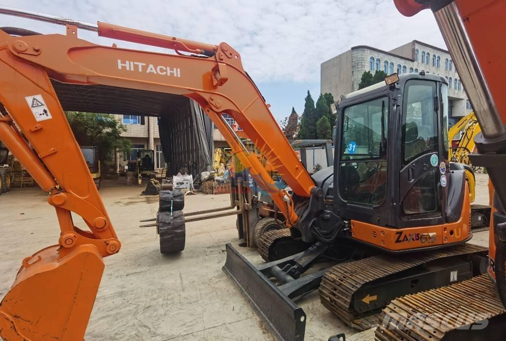 Hitachi ZX65 Mini bageri < 7t