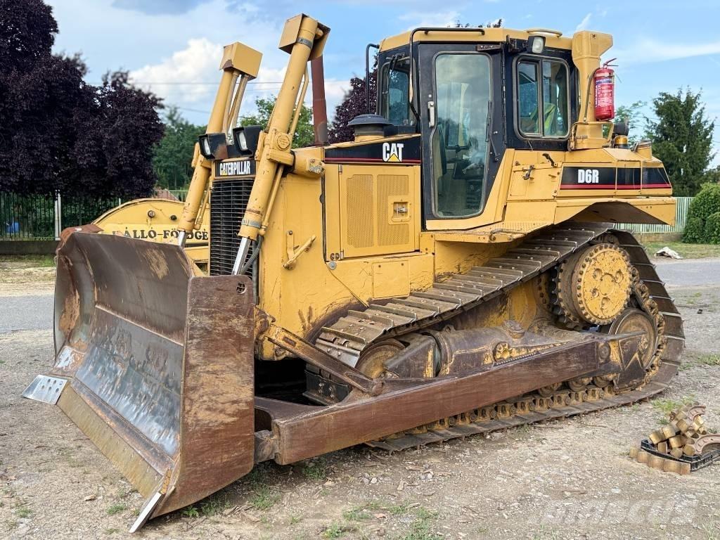 CAT D 6 R Buldožeri guseničari
