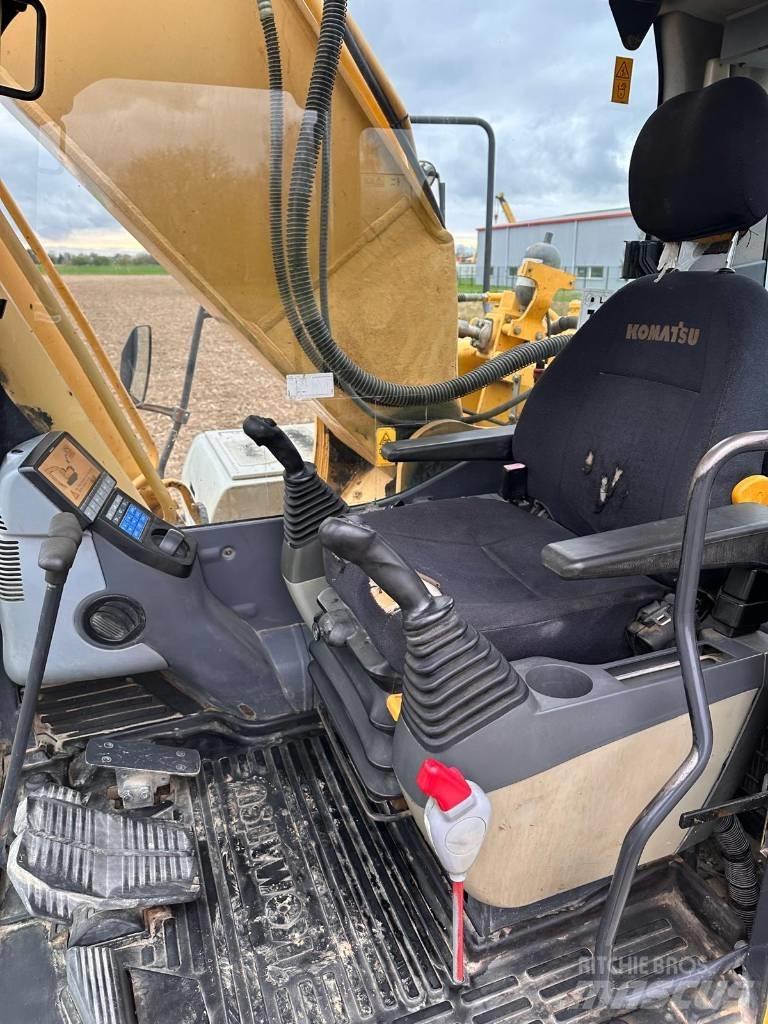 Komatsu PC 240 NLC-8 Bageri guseničari