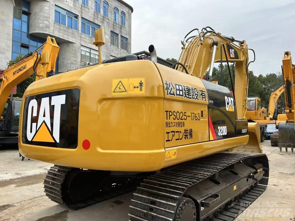 CAT 320 Bageri guseničari