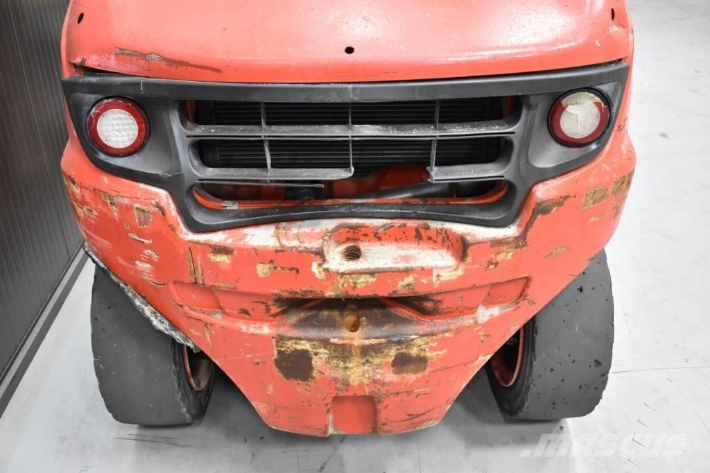 Linde H 40 D - 02 Dizelski viljuškari