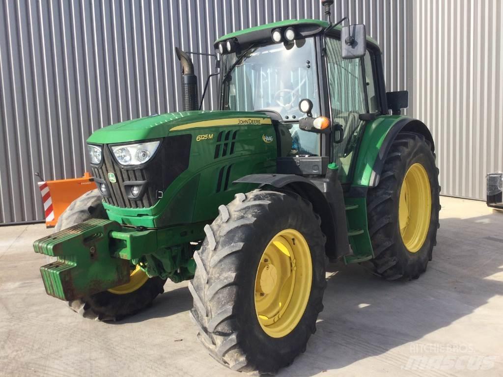 John Deere 6125M Traktori