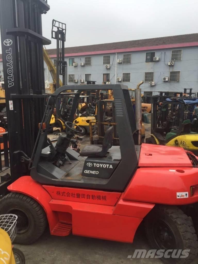 Toyota 8 Ton Dizelski viljuškari