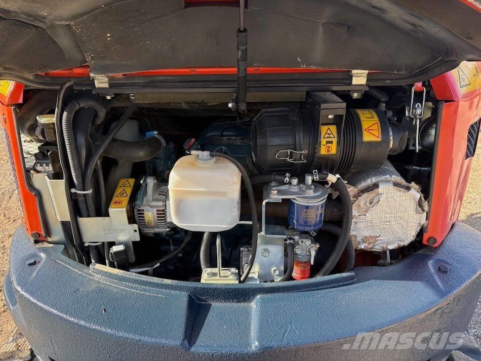 Kubota U 35-3 Mini bageri < 7t